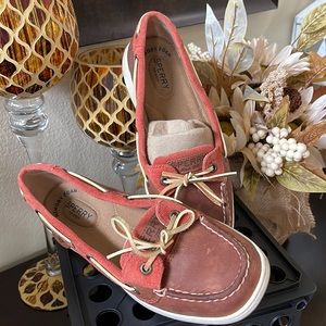 SPERRY Woman Angelfish Boat Shoes